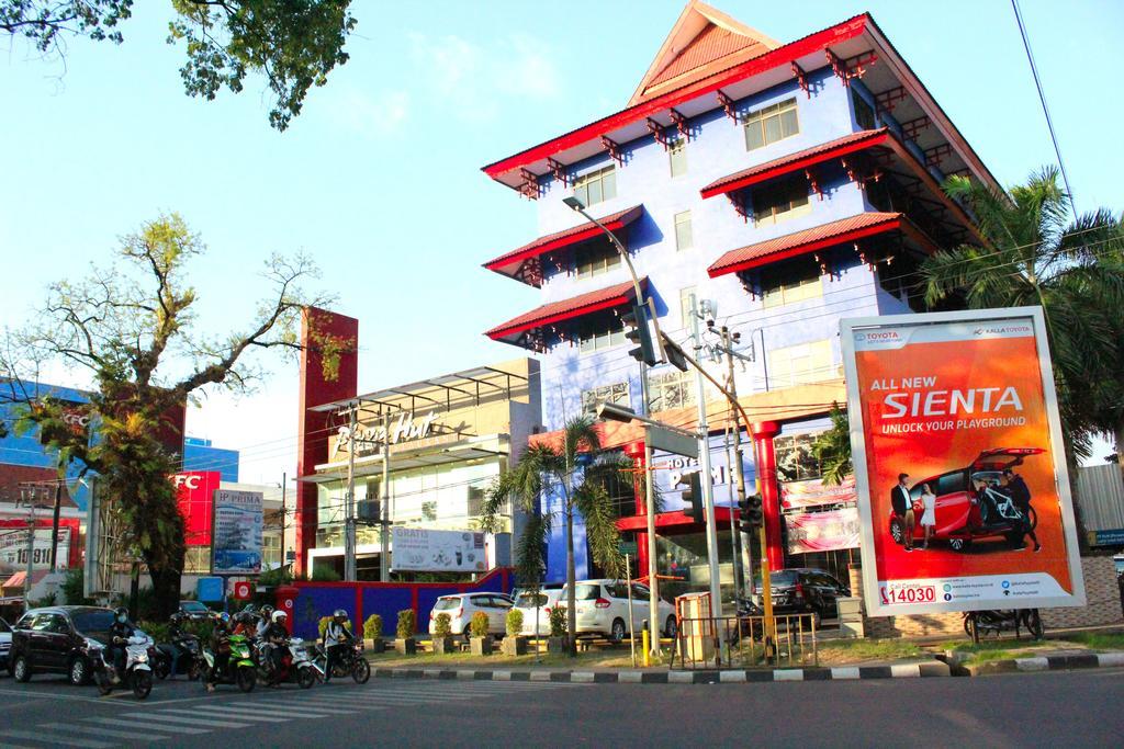 Zen Rooms Sam Ratulangi Makassar Exterior photo